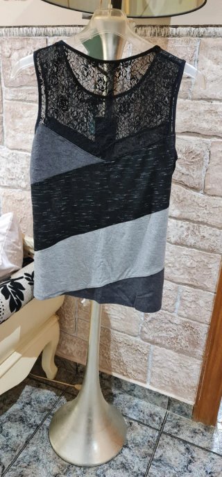 Top Desigual Negro y Gris Nuevo