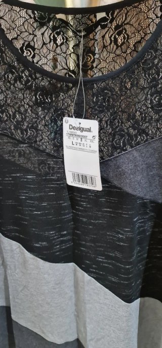 Top Desigual Negro y Gris Nuevo