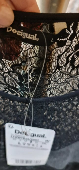 Top Desigual Negro y Gris Nuevo