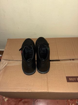 Botas Kickers Negras Talla 39