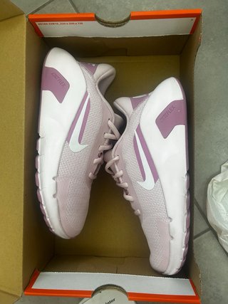 Zapatillas Nike Flex Trainer Rosa y Blanco
