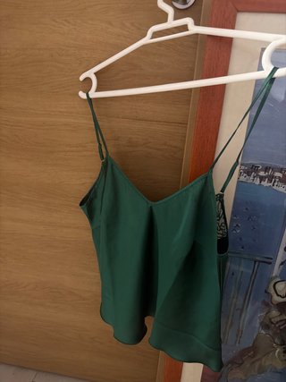Top lencero verde seda