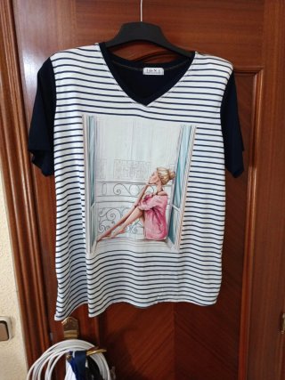 lote de 3 camisetas y pijama corto.