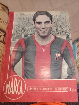Libro tapa dura suplemento gráfico 1944 deportes