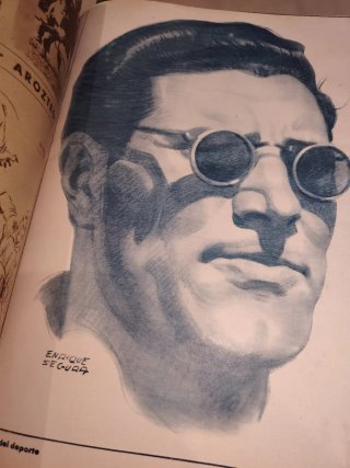 Libro tapa dura suplemento gráfico 1944 deportes