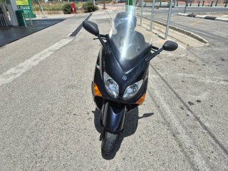 Yamaha TMAX XP 500 Maxi Scooter