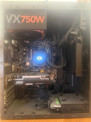 Ordenador AMD y pantalla gaming 144hz