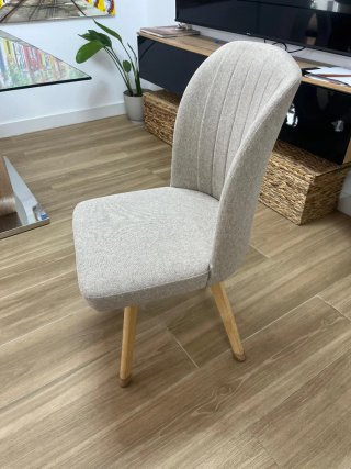 Mesa cristal y 4 sillas comedor