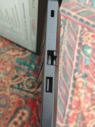 Lenovo ThinkPad E14 Gen 7 Portátil