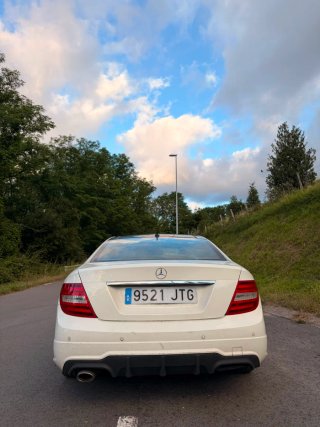 Mercedes-Benz Clase C 2011
