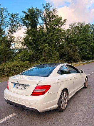 Mercedes-Benz Clase C 2011