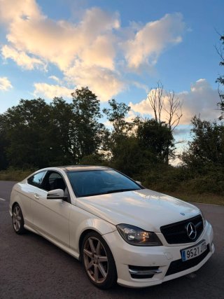 Mercedes-Benz Clase C 2011