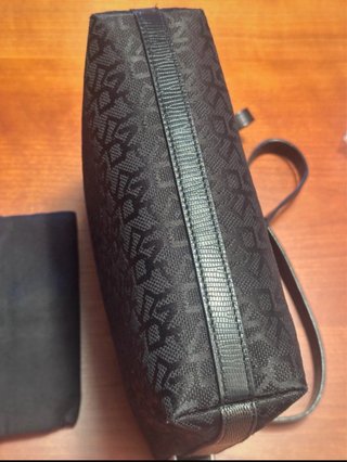 Bolso DKNY negro