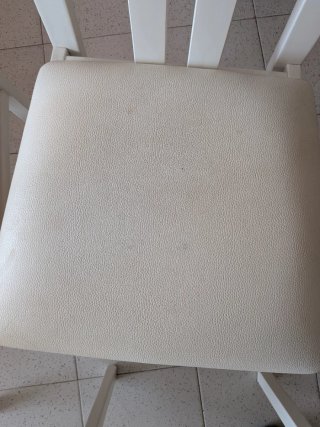 Juego de 5 sillas de comedor blancas