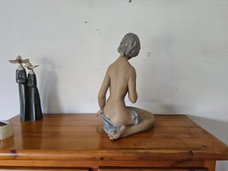 Figura Lladro Desnudo de la Rosa