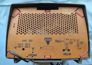 Radio Antigua Pontiac de Lámparas.