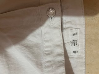 Pantalones pitillo vaqueros azules y blancos
