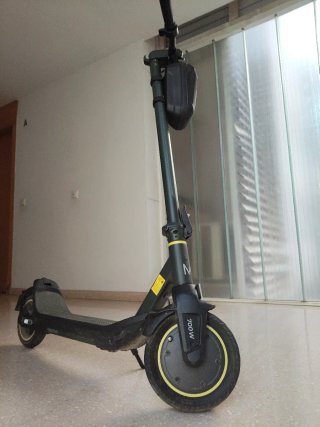 Patinete eléctrico Cecotec 40km autonomía 70w