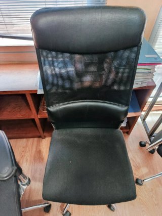 Silla ergonómica con soporte lumbar