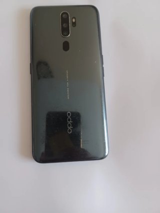 Oppo Negro