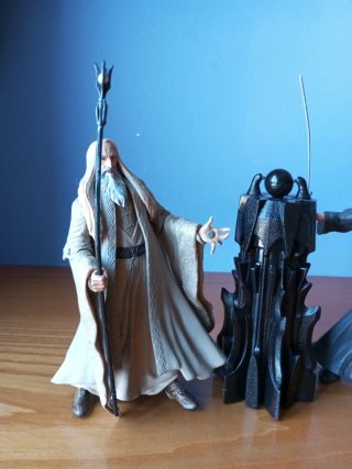 Figuras Toybiz ESDLA Gandalf Saruman