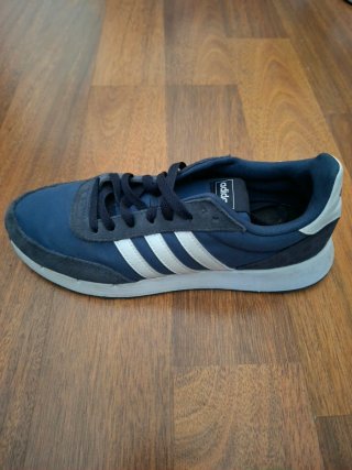 Adidas Run 70s Talla 40.5