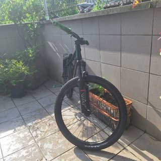 Bicicleta NS Bikes Metropolis 3 verde