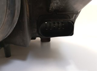 270606 faro der ford focus berlina (cap) 481506