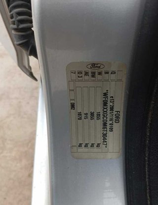 270606 faro der ford focus berlina (cap) 481506
