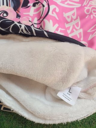 Sudadera con estampado Karina y Marina