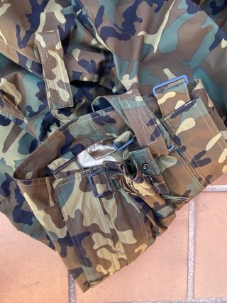 Traje militar intemperie camuflaje