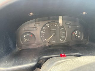 FORD TRANSIT 2.5D TECHO ALTO CAMPERIZADA – ITV 202