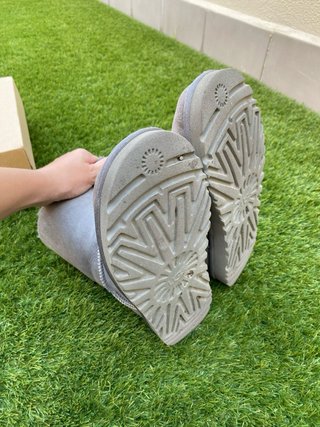 Botas UGG grises
