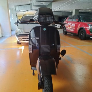 Vespa TX 200 Negra