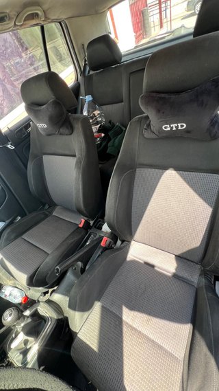 Volkswagen Golf 2003