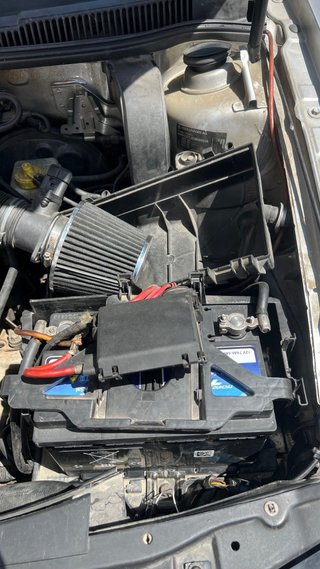 Volkswagen Golf 2003