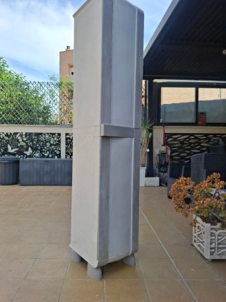 Armario Escobero Plástico Gris 182x35x41cm