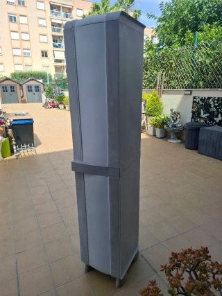 Armario Escobero Plástico Gris 182x35x41cm
