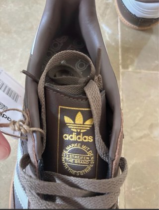 Zapatillas Adidas Samba Marrones y Blancas