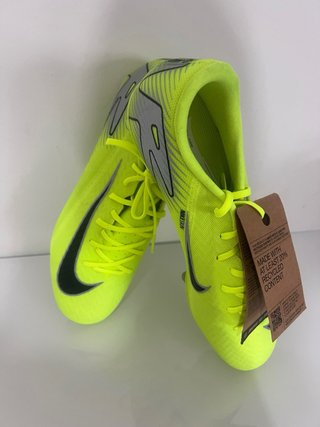 Botas de fútbol Nike Mercurial