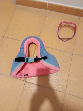 Chaleco flotador piscina Decathlon 15-25kg