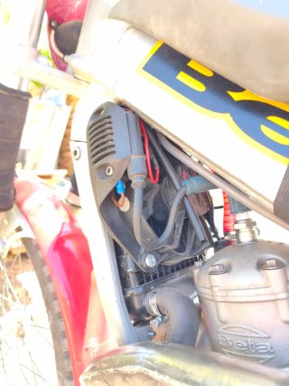 Beta Rev 3 250 2003 matrículada