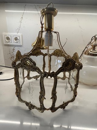 Lámparas de techo y mesa