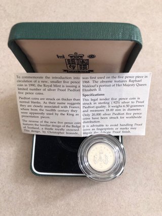 Moneda Royal Mint 5 Pence plata 925