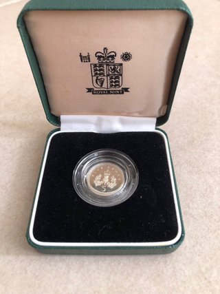 Moneda Royal Mint 5 Pence plata 925