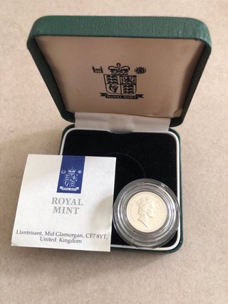 Moneda Royal Mint 5 Pence plata 925