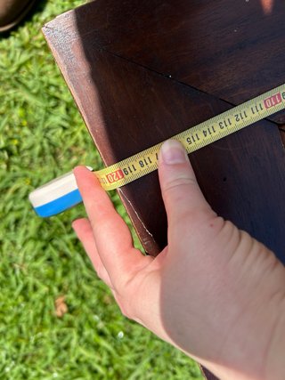 Mesa de centro de madera y ratán