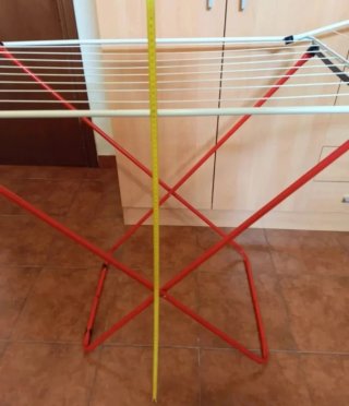 Tendedero plegable rojo