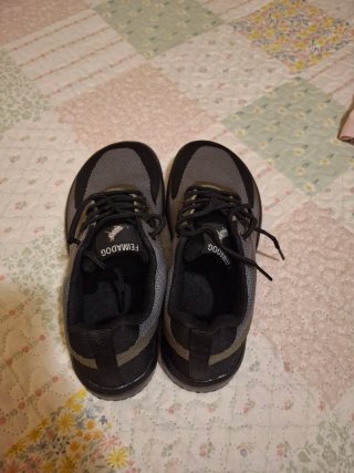 Deportivas unisex FEIMADOG punta ancha