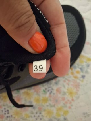 Deportivas unisex FEIMADOG punta ancha